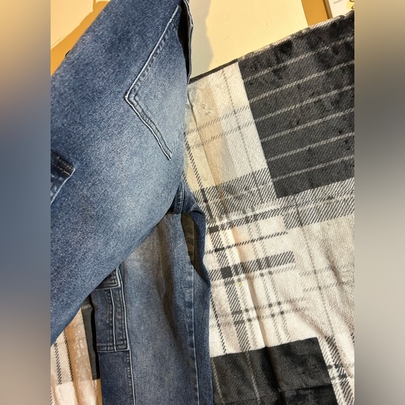 KANCAN NWT women’s jeans NWT cargo blue boyfriend midrise waist size waist 7/27 - Picture 2 of 7